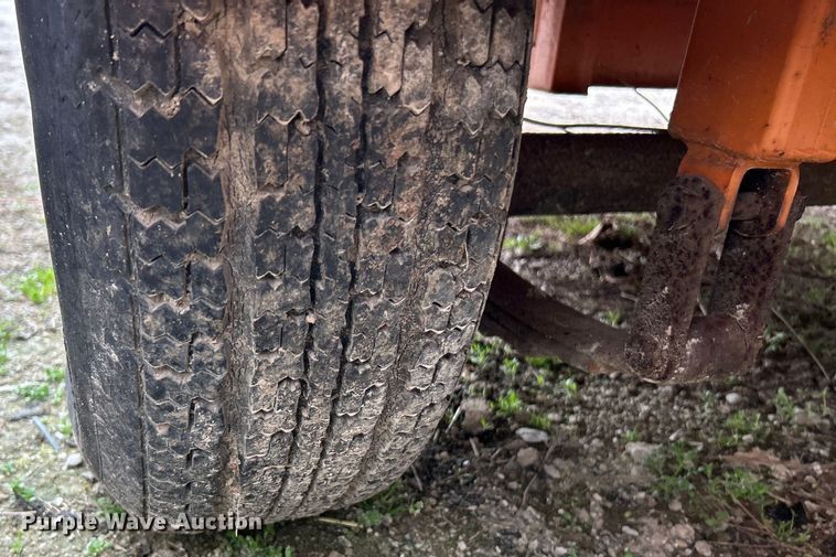 image for item EK4317 (2) Ver-Mac PCMS 1210 message board trailers