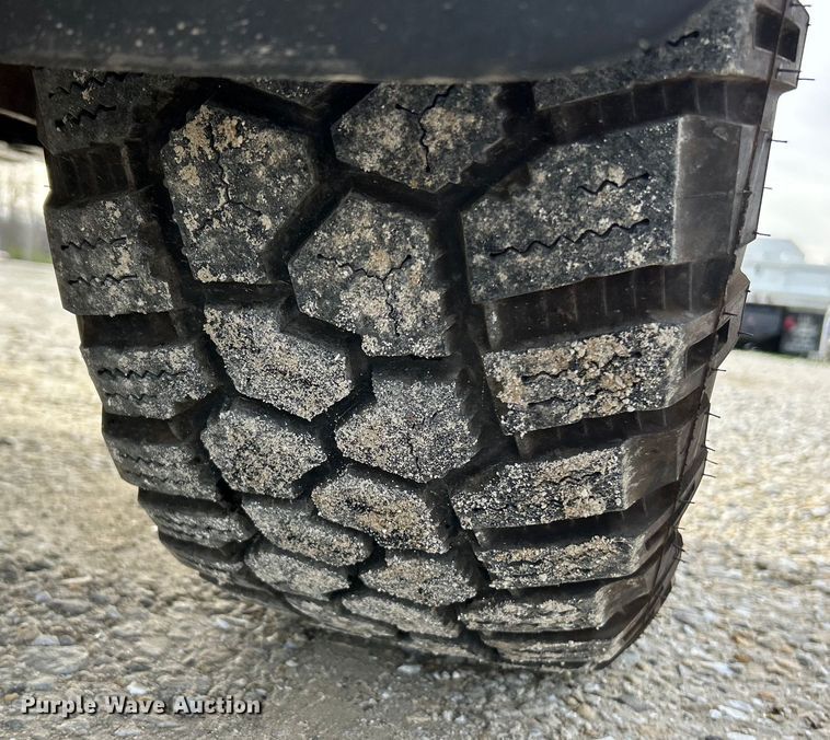 image for item EK4320 2000 Toyota Tundra SR5 Access Cab pickup truck