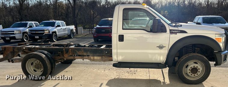 image for item EK4326 2015 Ford F550 Super Duty XL truck cab and chassis