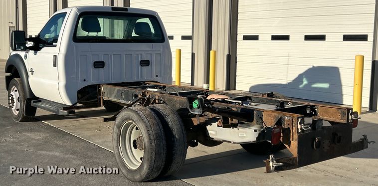 image for item EK4326 2015 Ford F550 Super Duty XL truck cab and chassis