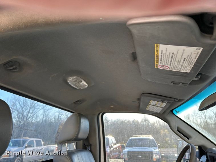 image for item EK4326 2015 Ford F550 Super Duty XL truck cab and chassis