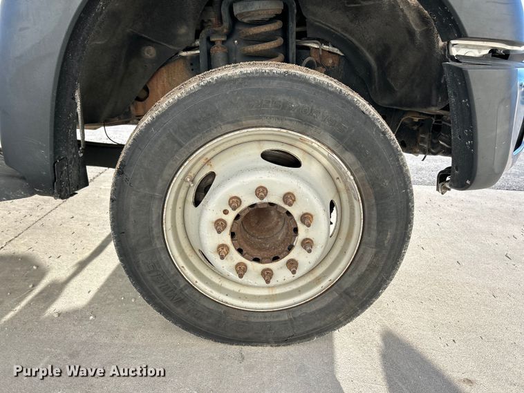 image for item EK4326 2015 Ford F550 Super Duty XL truck cab and chassis