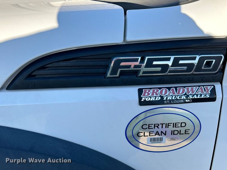 image for item EK4326 2015 Ford F550 Super Duty XL truck cab and chassis