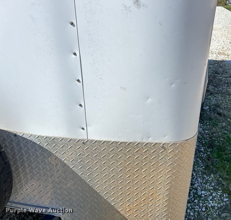 image for item EK4335 2001 Haulmark KLS7X16WT2 enclosed cargo trailer