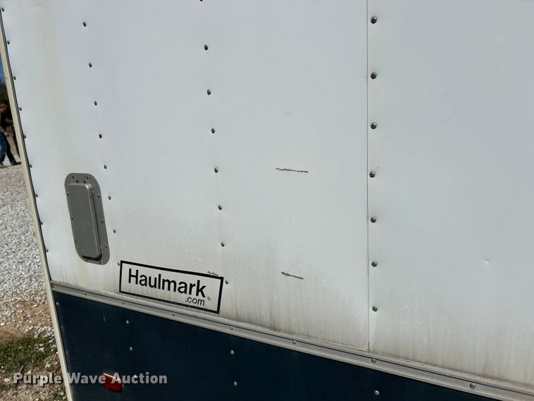 image for item EK4335 2001 Haulmark KLS7X16WT2 enclosed cargo trailer