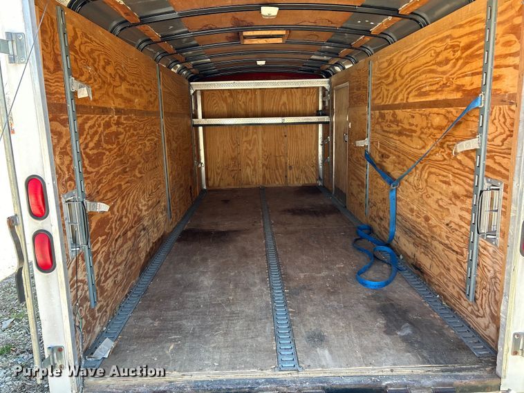 image for item EK4335 2001 Haulmark KLS7X16WT2 enclosed cargo trailer