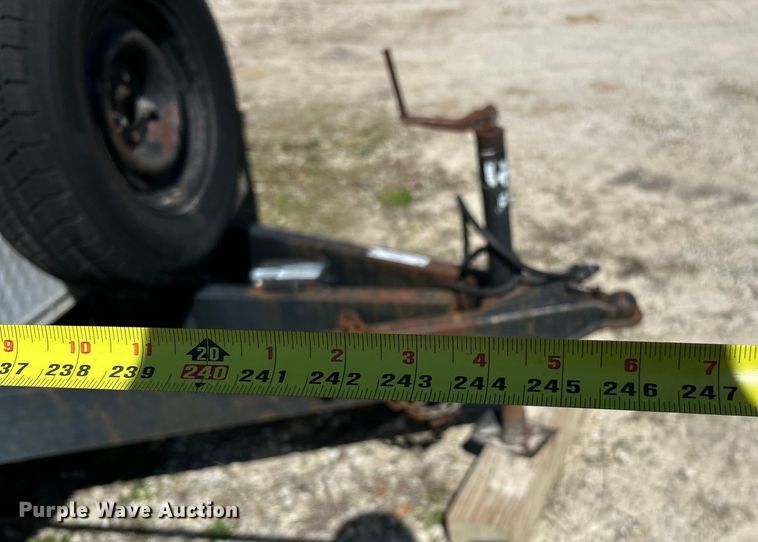 image for item EK4335 2001 Haulmark KLS7X16WT2 enclosed cargo trailer