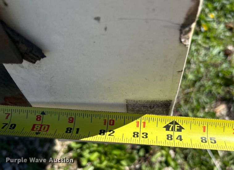 image for item EK4335 2001 Haulmark KLS7X16WT2 enclosed cargo trailer