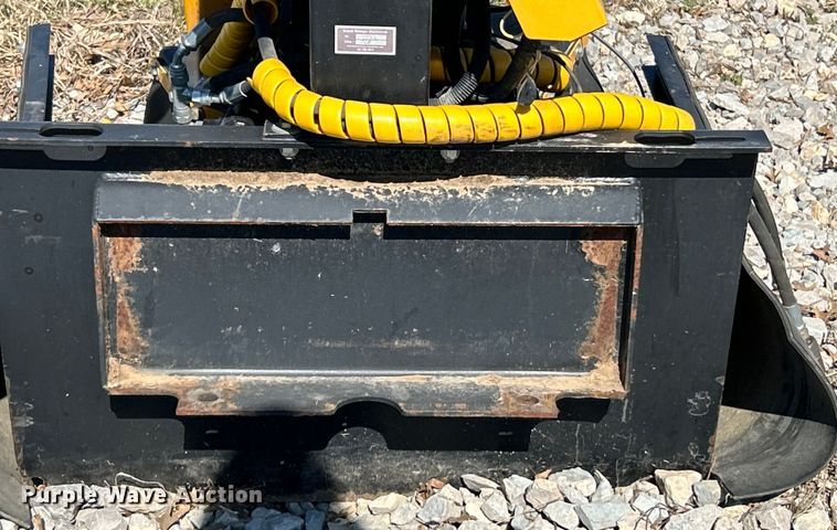 image for item EK4342 Branch Manager  3800 compact utility loader stump grinder