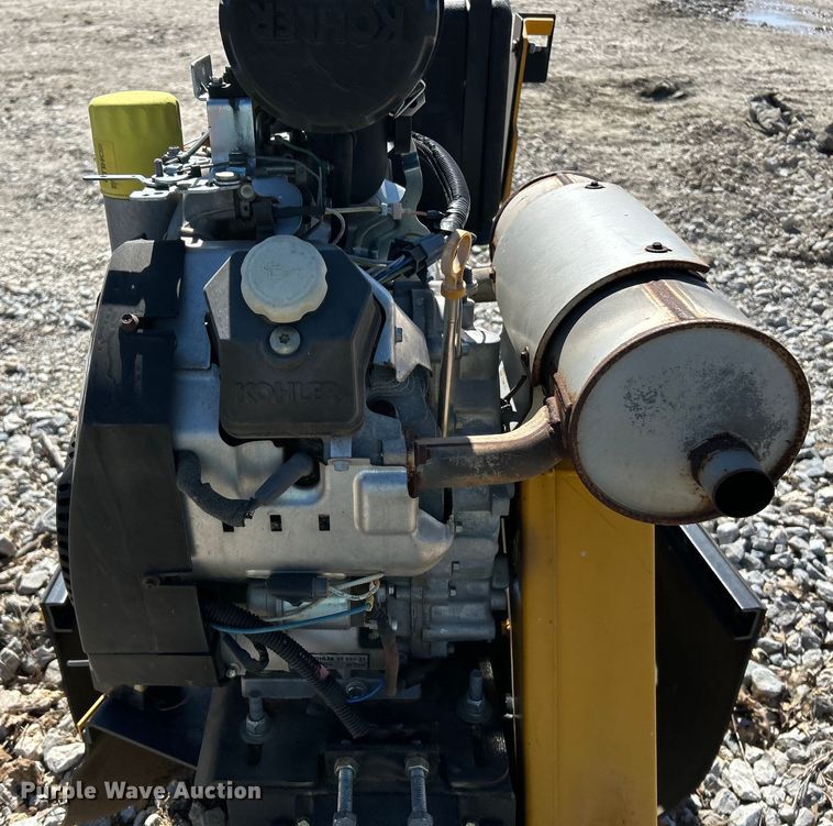 image for item EK4342 Branch Manager  3800 compact utility loader stump grinder