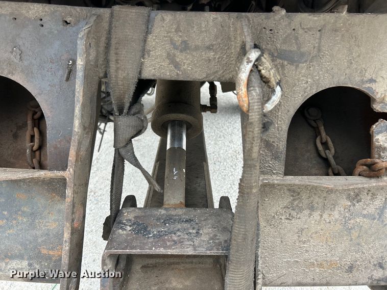 image for item EK4377 2002 Sterling M6500 Acterra rollback truck