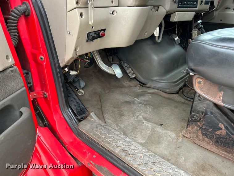 image for item EK4377 2002 Sterling M6500 Acterra rollback truck