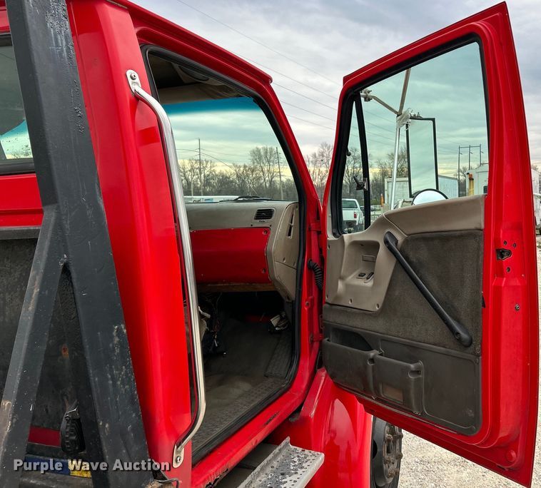 image for item EK4377 2002 Sterling M6500 Acterra rollback truck