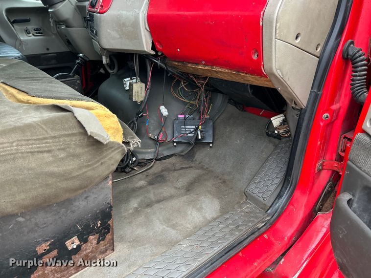 image for item EK4377 2002 Sterling M6500 Acterra rollback truck