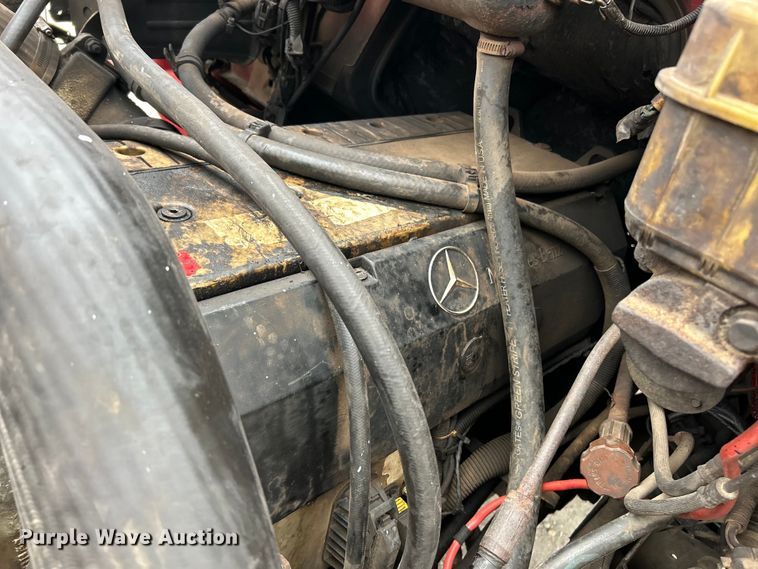 image for item EK4377 2002 Sterling M6500 Acterra rollback truck