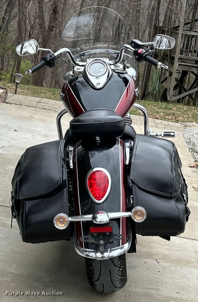 image for item EK4392 2015 Triumph  Thunderbird LT motorcycle