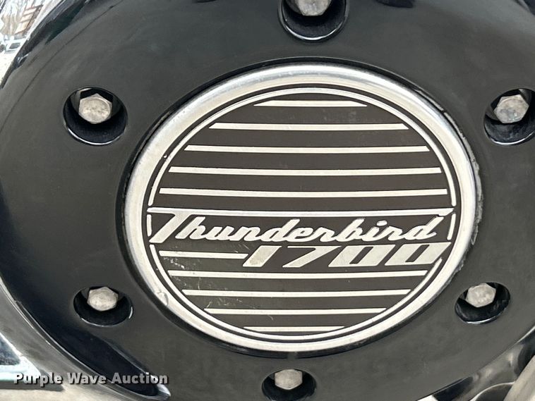 image for item EK4392 2015 Triumph  Thunderbird LT motorcycle