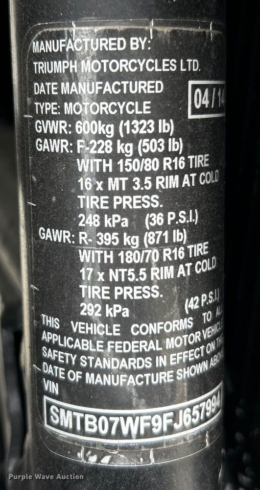 image for item EK4392 2015 Triumph  Thunderbird LT motorcycle