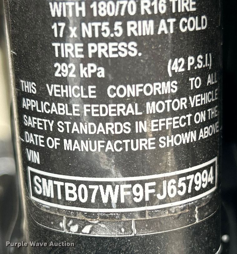 image for item EK4392 2015 Triumph  Thunderbird LT motorcycle