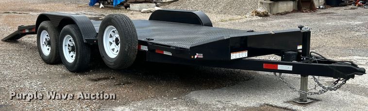 image for item EK4393 2017 Novae ST8218CHS-B-100 equipment trailer