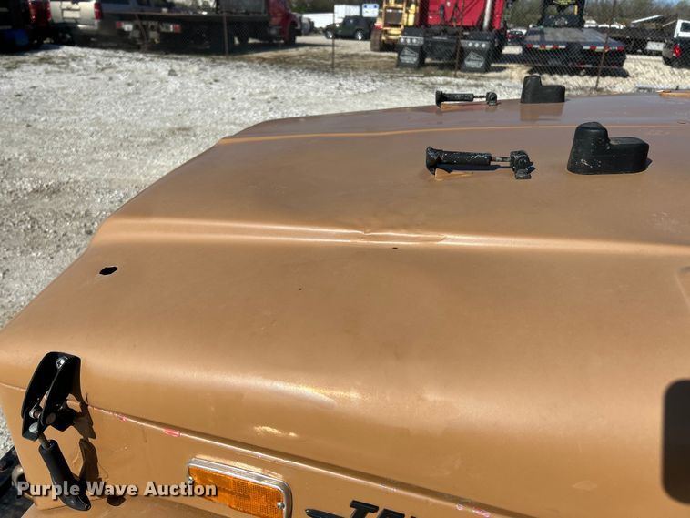 image for item EK4417 1972 Toyota FJ 40 Land Cruiser SUV