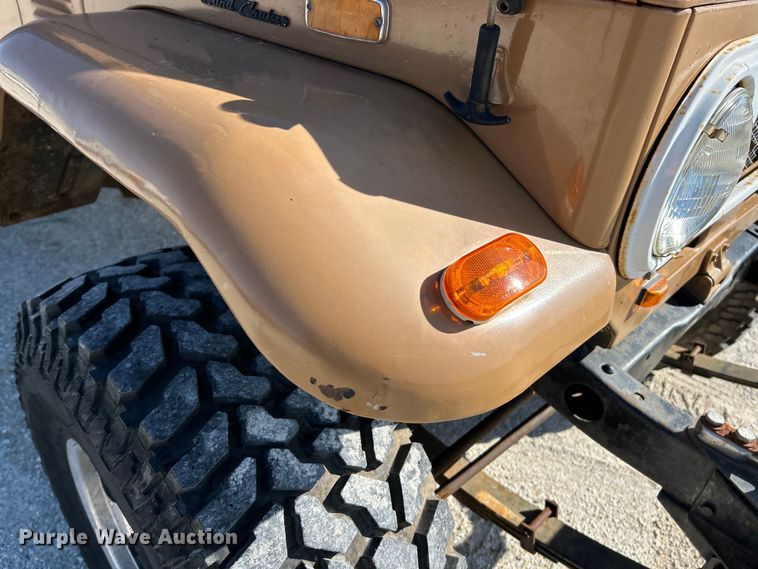 image for item EK4417 1972 Toyota FJ 40 Land Cruiser SUV