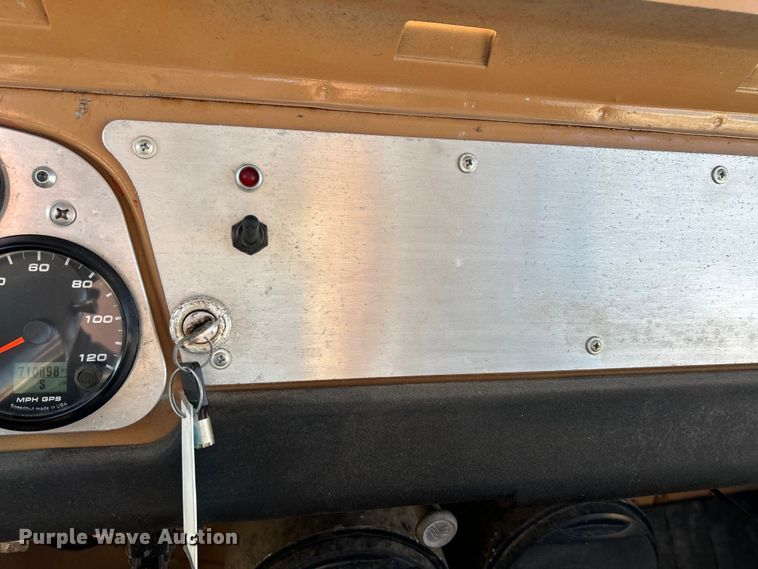 image for item EK4417 1972 Toyota FJ 40 Land Cruiser SUV