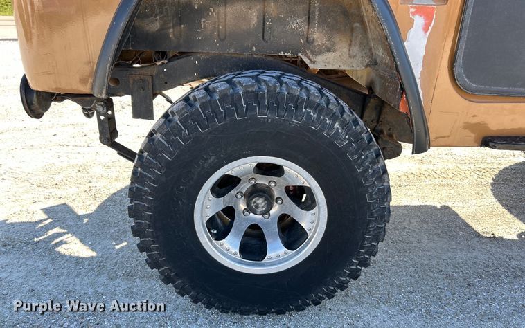 image for item EK4417 1972 Toyota FJ 40 Land Cruiser SUV