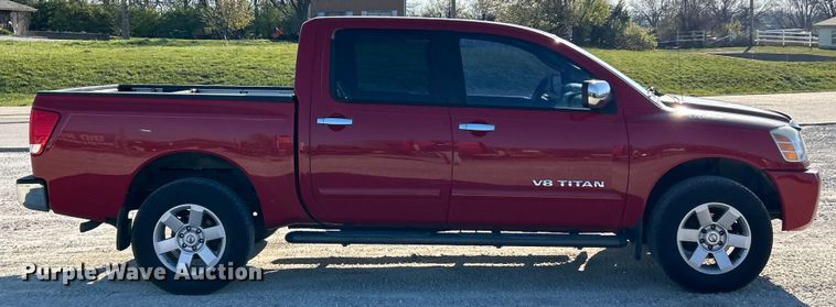 image for item EK4418 2005 Nissan  Titan LE Crew Cab pickup truck
