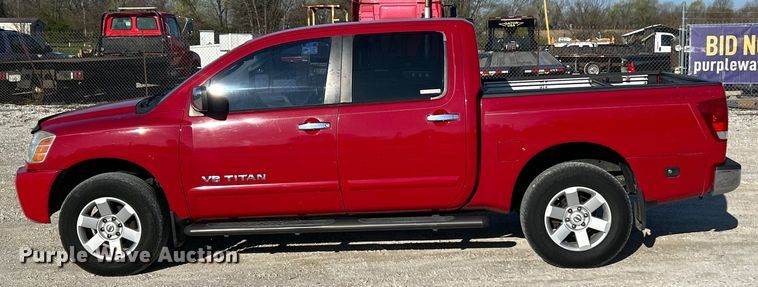 image for item EK4418 2005 Nissan  Titan LE Crew Cab pickup truck
