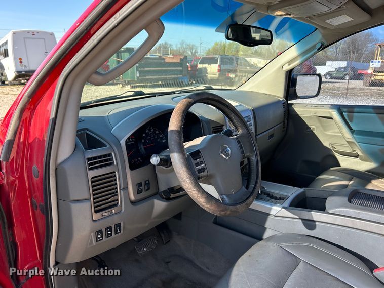 image for item EK4418 2005 Nissan  Titan LE Crew Cab pickup truck