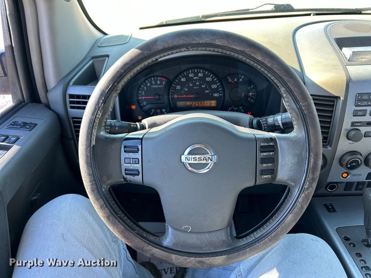 image for item EK4418 2005 Nissan  Titan LE Crew Cab pickup truck