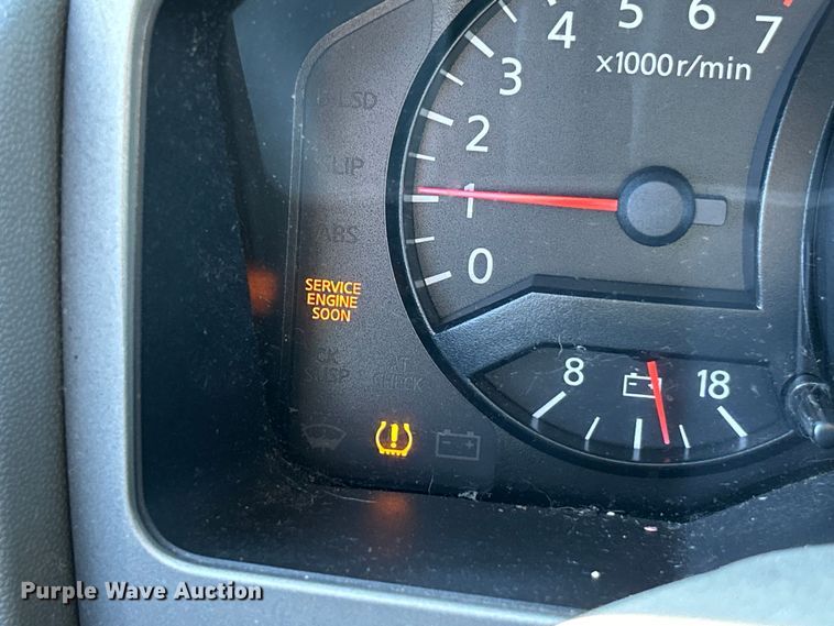 image for item EK4418 2005 Nissan  Titan LE Crew Cab pickup truck