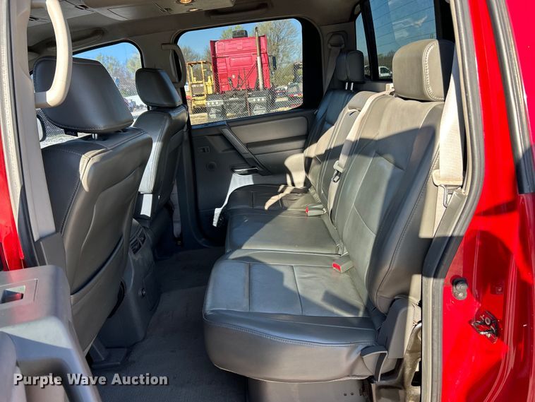 image for item EK4418 2005 Nissan  Titan LE Crew Cab pickup truck