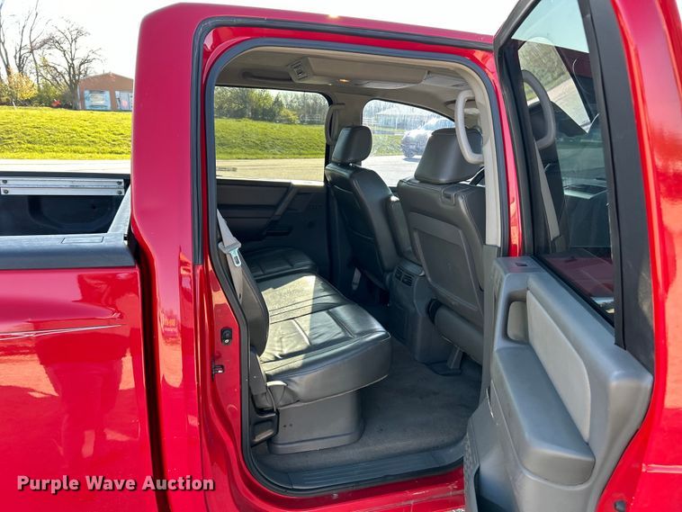 image for item EK4418 2005 Nissan  Titan LE Crew Cab pickup truck