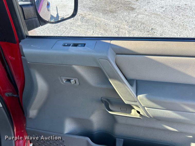 image for item EK4418 2005 Nissan  Titan LE Crew Cab pickup truck