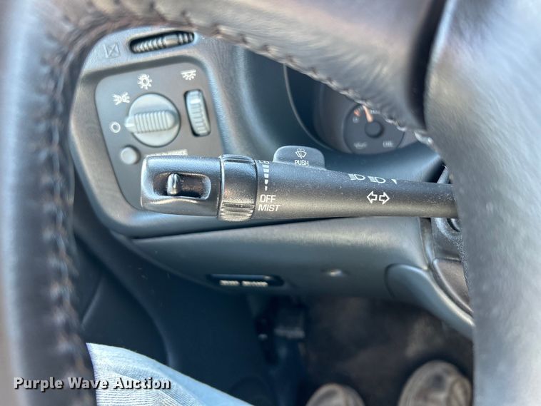 image for item EK4419 2002 GMC Sonoma SLS Crew Cab pickup truck