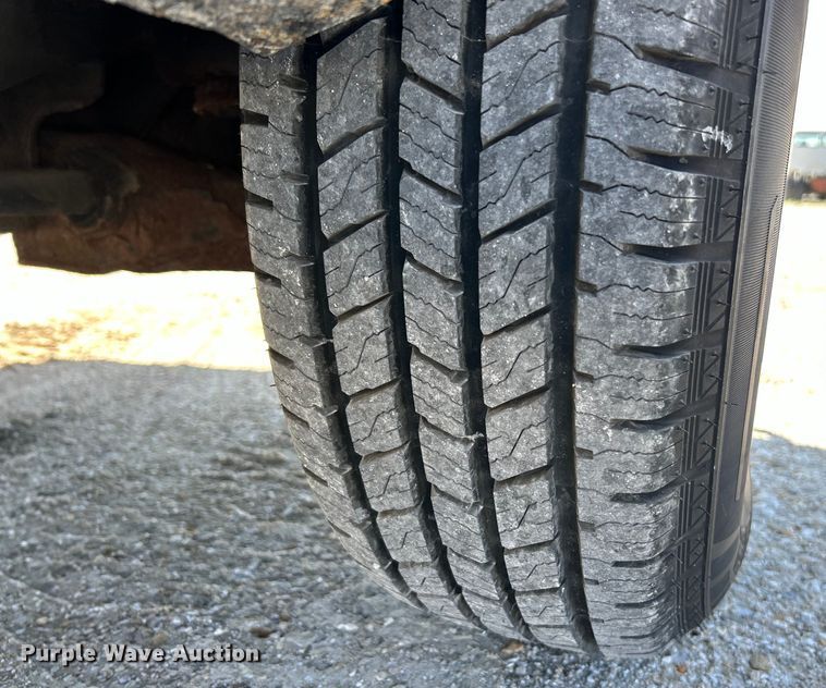 image for item EK4419 2002 GMC Sonoma SLS Crew Cab pickup truck