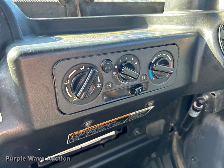 image for item EK4428 2016 Kubota  RTV-X1100C utility vehicle