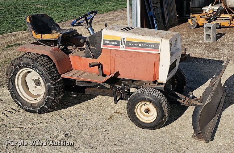 image for item EK5709 Yardman lawn tractor