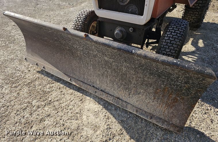 image for item EK5709 Yardman lawn tractor