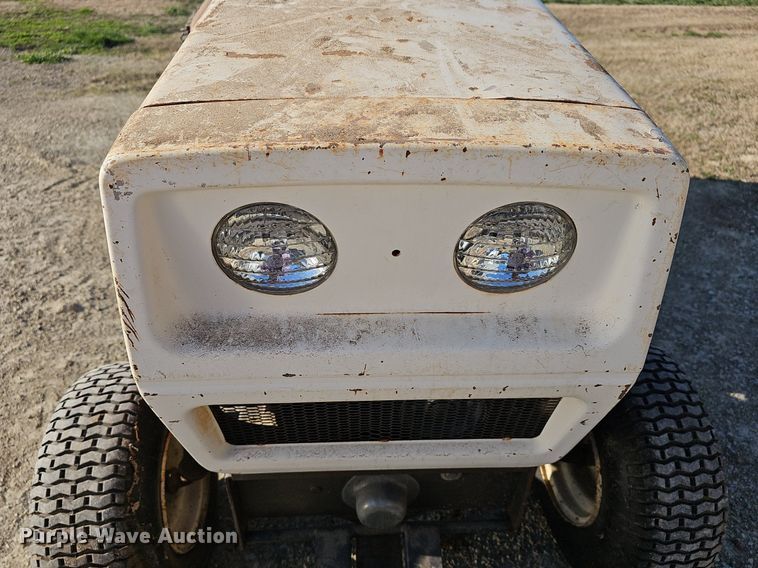 image for item EK5709 Yardman lawn tractor