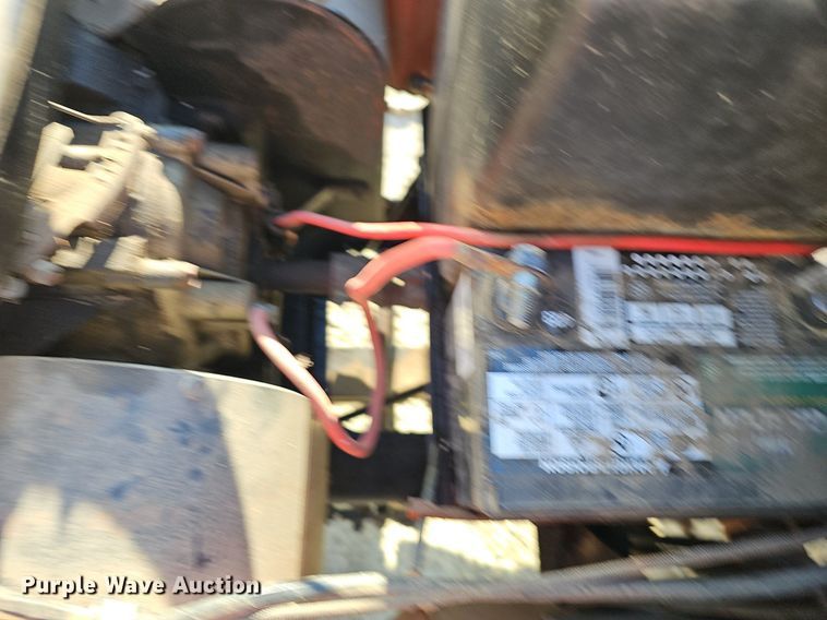 image for item EK5709 Yardman lawn tractor