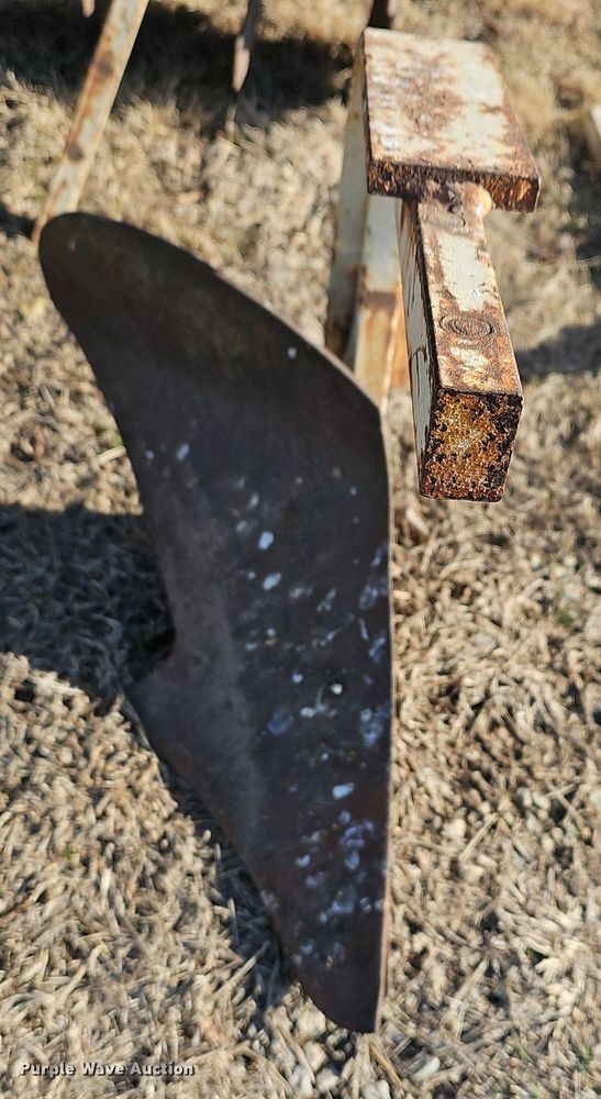 image for item EK5709 Yardman lawn tractor