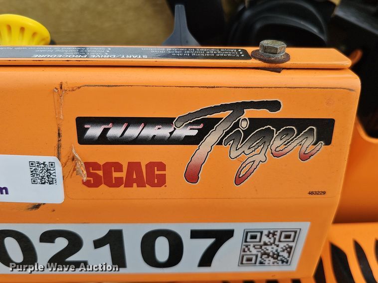 image for item IO9891 Scag Turf Tiger STT61V-29CH-EFI ZTR lawn mower