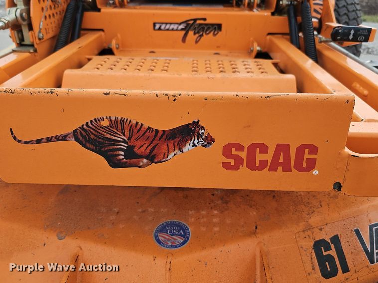 image for item IO9891 Scag Turf Tiger STT61V-29CH-EFI ZTR lawn mower