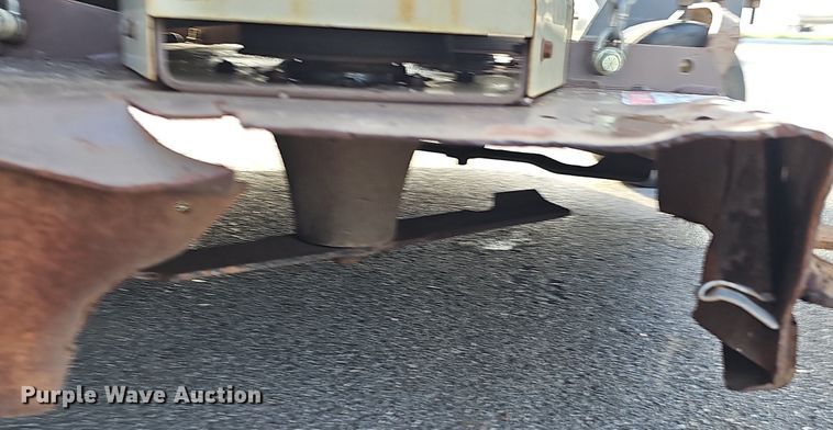 image for item IO9908 Grasshopper 329B ZTR lawn mower