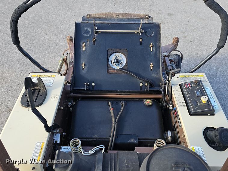 image for item IO9908 Grasshopper 329B ZTR lawn mower