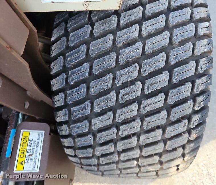 image for item IO9908 Grasshopper 329B ZTR lawn mower