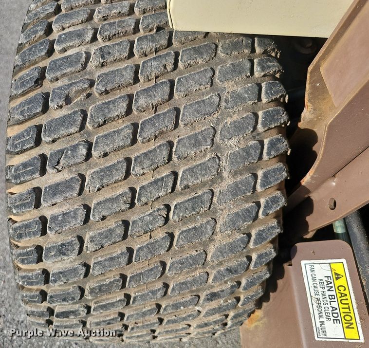 image for item IO9908 Grasshopper 329B ZTR lawn mower